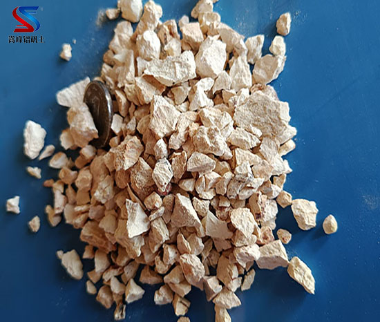 鋁土礦:抵御高溫的完美解決方案,鋁礬土熟料,鋁礬土熟料價格,鋁礬土熟料廠家,鋁礬土,鋁酸鈣粉,鋁礬土骨料 鋁土礦:抵御高溫的完美解決方案,鋁礬土熟料,鋁礬土熟料價格,鋁礬土熟料廠家,鋁礬土,鋁酸鈣粉,鋁礬土骨料